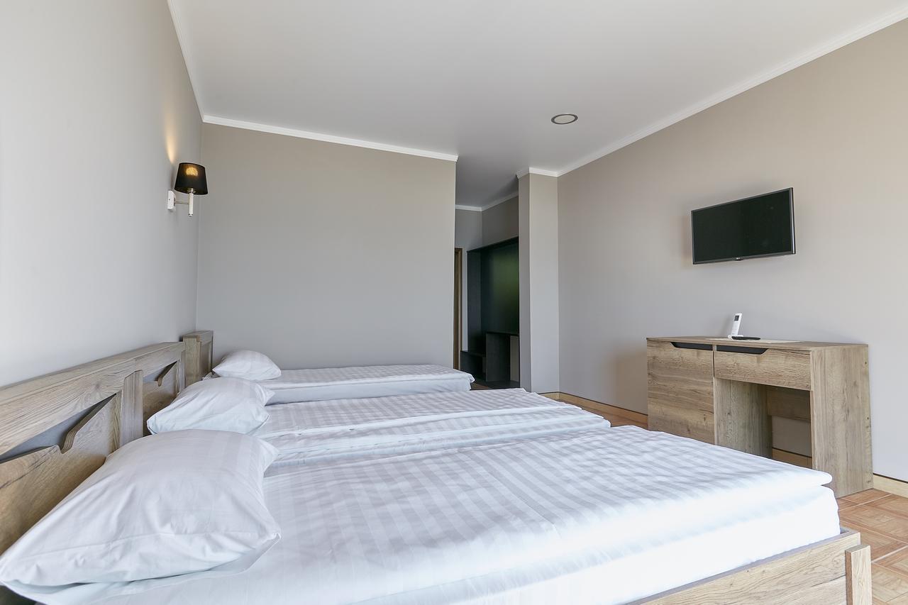 Astan Hotel Gagry Eksteriør bilde